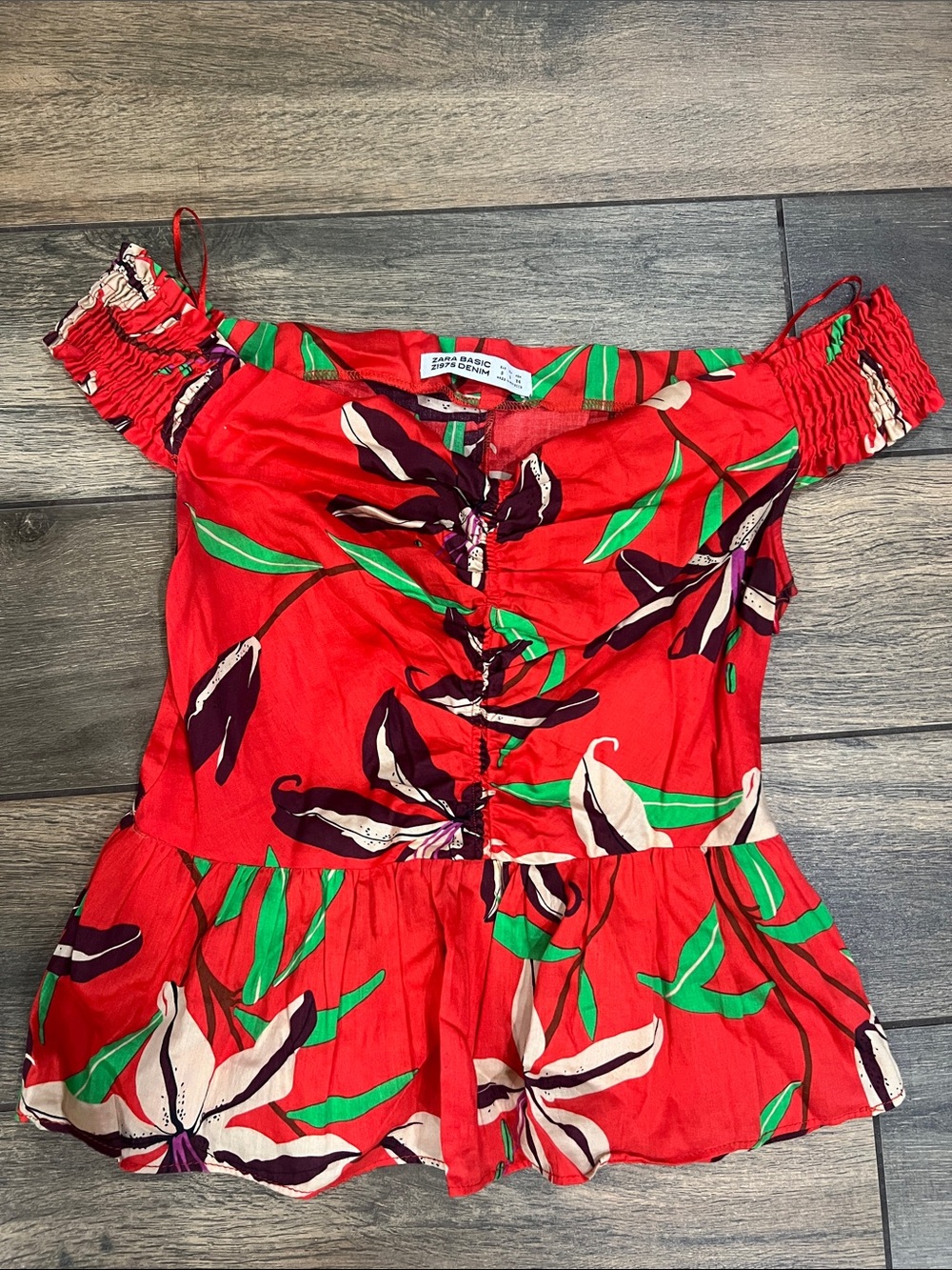 ZARA Floral Off-Shoulder Top!!